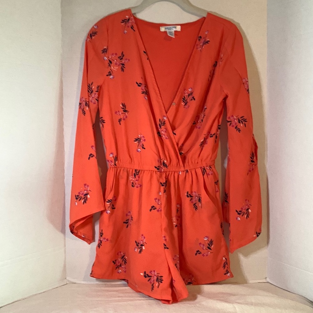 Juniors Size Small Romper Orange/Coral Floral by Arizona Jean Co